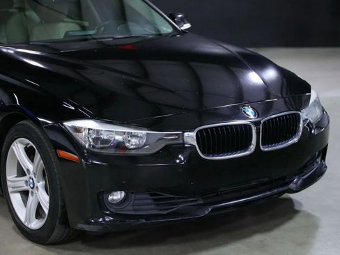 Used 2012 BMW 328i Sedan RWD image 2
