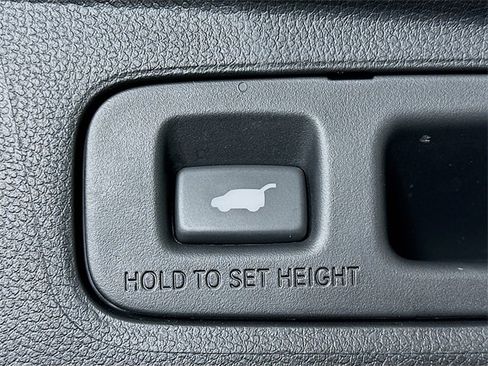 Certified 2025 Honda CR-V Sport Touring image 11