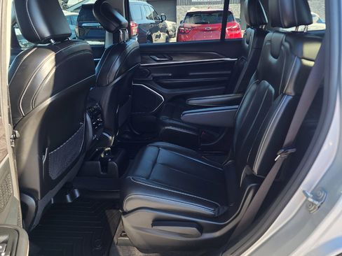 Used 2021 Jeep Grand Cherokee L Limited image 18