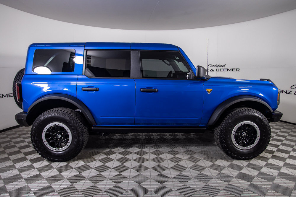 Used 2026 Ford Bronco Badlands AWD/4WD image 3