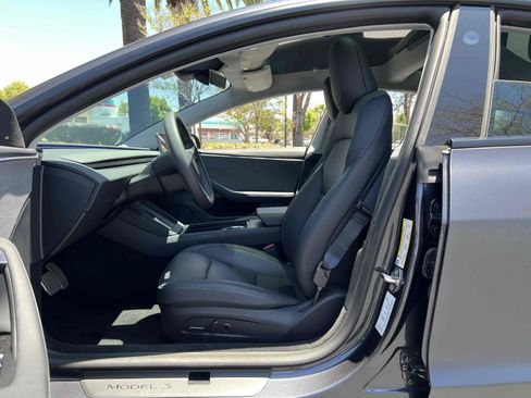 Used 2024 Tesla Model 3 Long Range RWD image 28