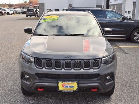 Used 2023 Jeep Compass Trailhawk image 3