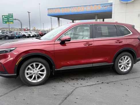 Certified 2025 Honda CR-V EX image 2