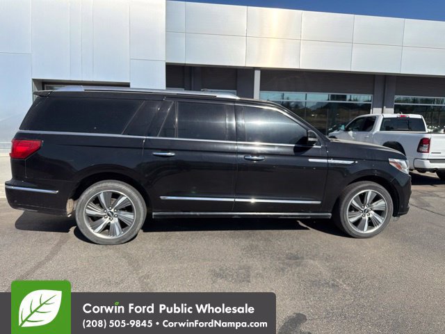 Used 2019 Lincoln Navigator L Reserve AWD/4WD image 8