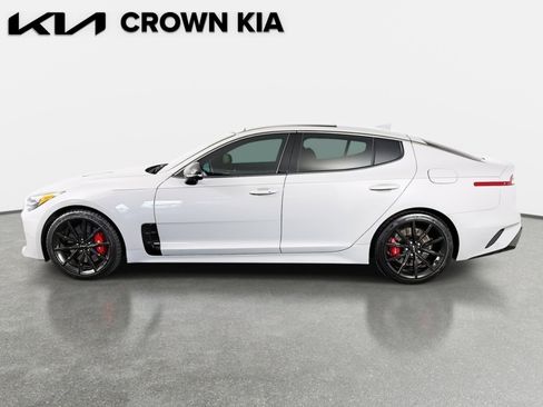 Certified 2023 Kia Stinger GT2 w/ Option Group 015 image 8