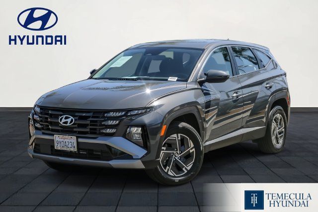 Certified 2026 Hyundai Tucson Blue SE AWD/4WD image 1
