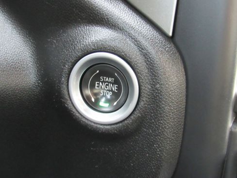 Used 2020 Chevrolet Silverado 1500 LTZ w/ LTZ Convenience Package image 25