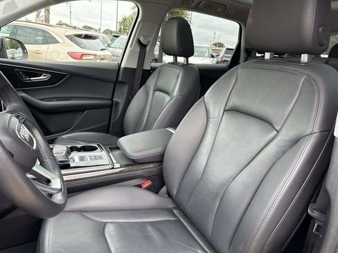 Used 2023 Audi Q7 3.0T Premium Plus w/ Premium Plus Package image 18
