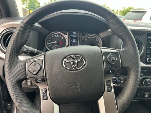 Used 2023 Toyota Tacoma Limited w/ Nightshade Package AWD/4WD image 23