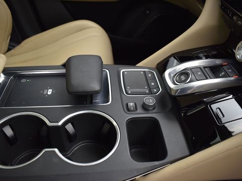 Used 2023 Acura MDX FWD image 26