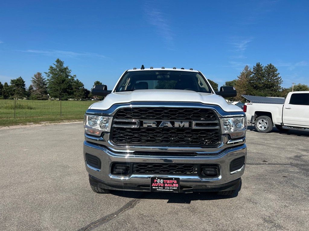 Used 2020 RAM 2500 Tradesman w/ Chrome Appearance Group AWD/4WD image 2