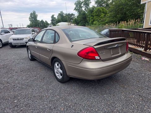 Used 2003 Ford Taurus SES FWD image 12