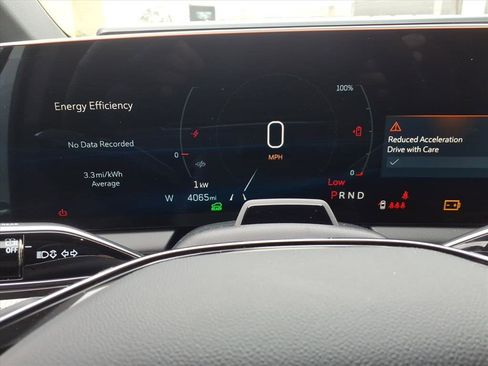 Certified 2025 Cadillac Optiq Luxury 1 w/ LPO, Floor Liner Package image 25