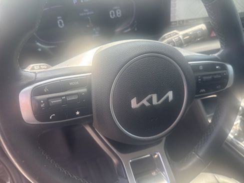 Used 2024 Kia Sportage EX image 22
