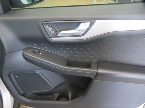 Used 2020 Ford Escape SEL AWD/4WD image 23