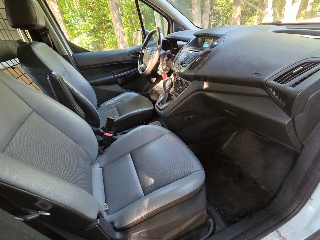 Used 2017 Ford Transit Connect XL FWD image 8