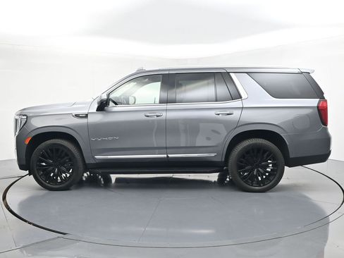 Used 2021 GMC Yukon SLT w/ SLT Luxury Plus Package AWD/4WD image 3