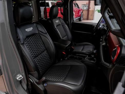 Used 2021 Jeep Wrangler Unlimited Rubicon AWD/4WD image 66