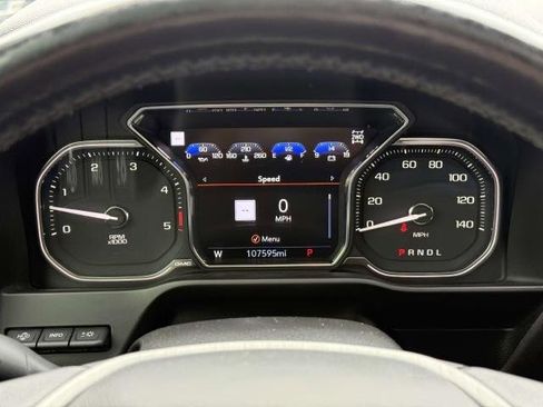 Used 2022 GMC Sierra 2500 Denali w/ Denali Black Diamond Edition image 17