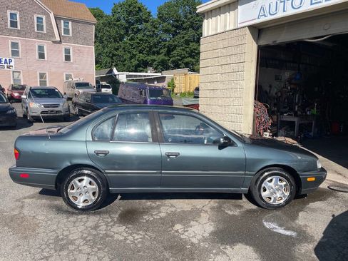 Used 1993 INFINITI G20 FWD image 4