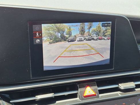 Used 2025 Kia Niro LX FWD image 18