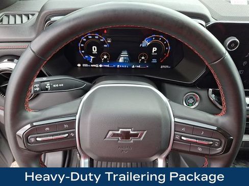 Used 2024 Chevrolet Colorado Z71 w/ Z71 Convenience Package 2 AWD/4WD image 4