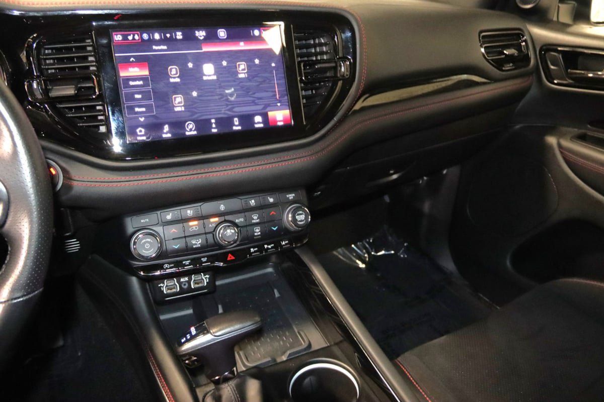 Used 2025 Dodge Durango GT AWD/4WD image 50