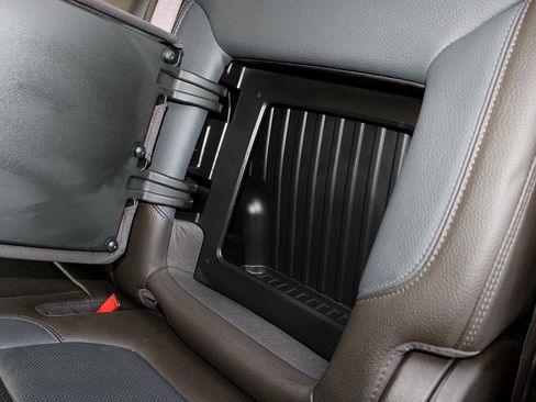 Used 2020 GMC Sierra 2500 Denali w/ Denali Ultimate Package image 29