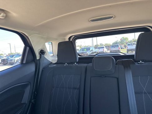 Used 2019 Ford EcoSport SE image 25