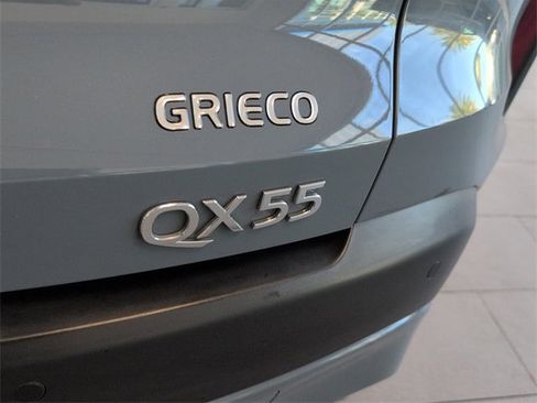 Used 2023 INFINITI QX55 Essential image 12