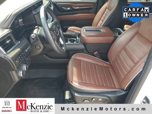 Used 2023 GMC Yukon Denali Ultimate AWD/4WD image 5