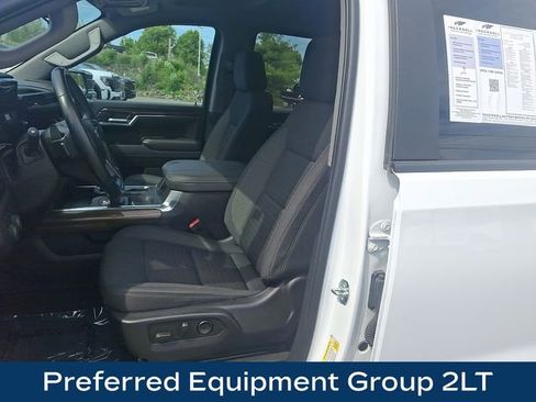 Used 2023 Chevrolet Silverado 1500 LT Trail Boss w/ Protection Package AWD/4WD image 2