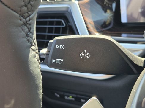 New 2026 BMW X5 xDrive50e w/ M Sport Package image 30