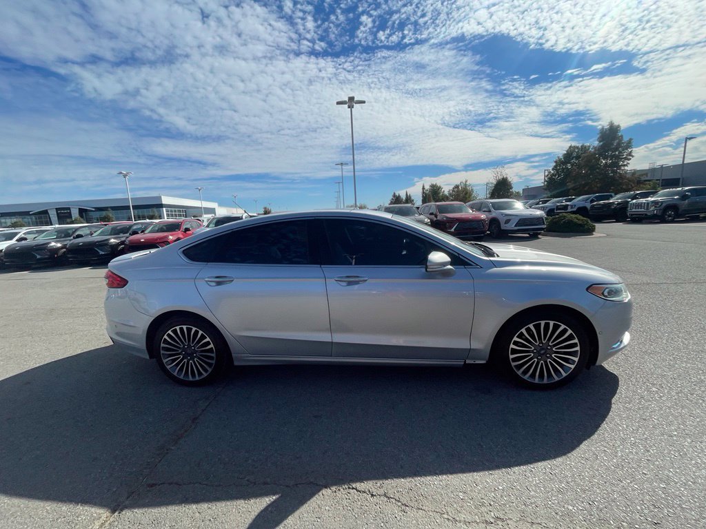 Used 2017 Ford Fusion Titanium AWD/4WD image 5