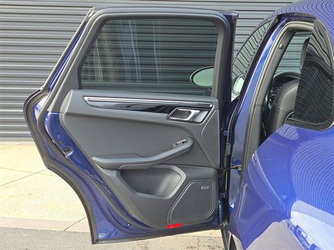 New 2026 Porsche Macan Turbo image 17