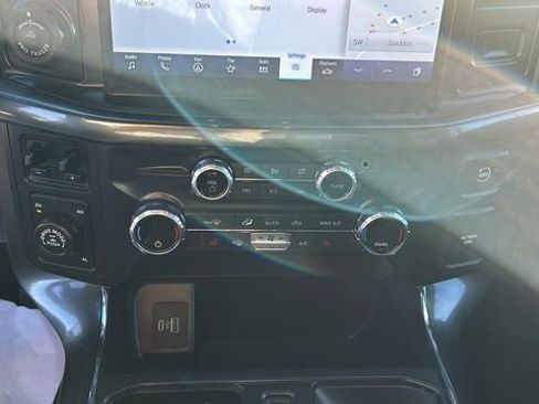 Certified 2021 Ford F150 XLT w/ Equipment Group 302A High image 21