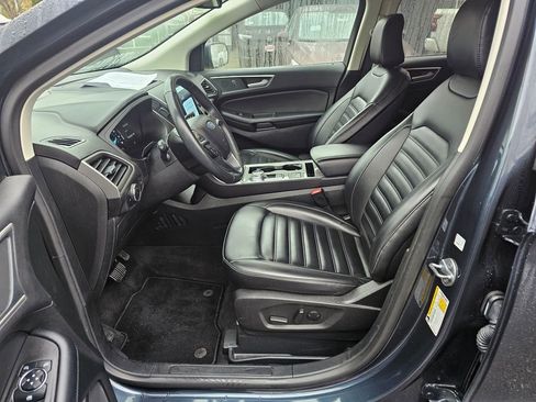 Used 2024 Ford Edge SEL image 17