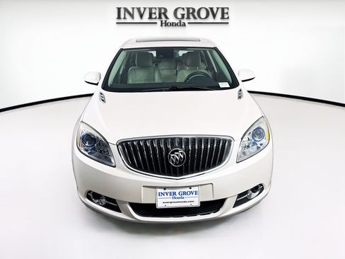 Used 2014 Buick Verano Leather FWD image 2