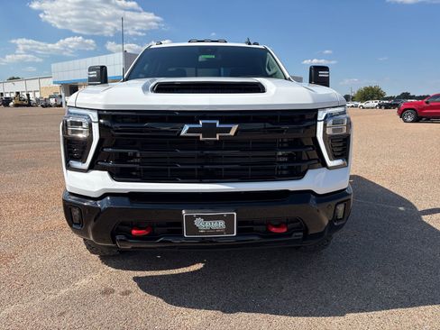 New 2026 Chevrolet Silverado 2500 LT w/ Trail Boss Package image 9