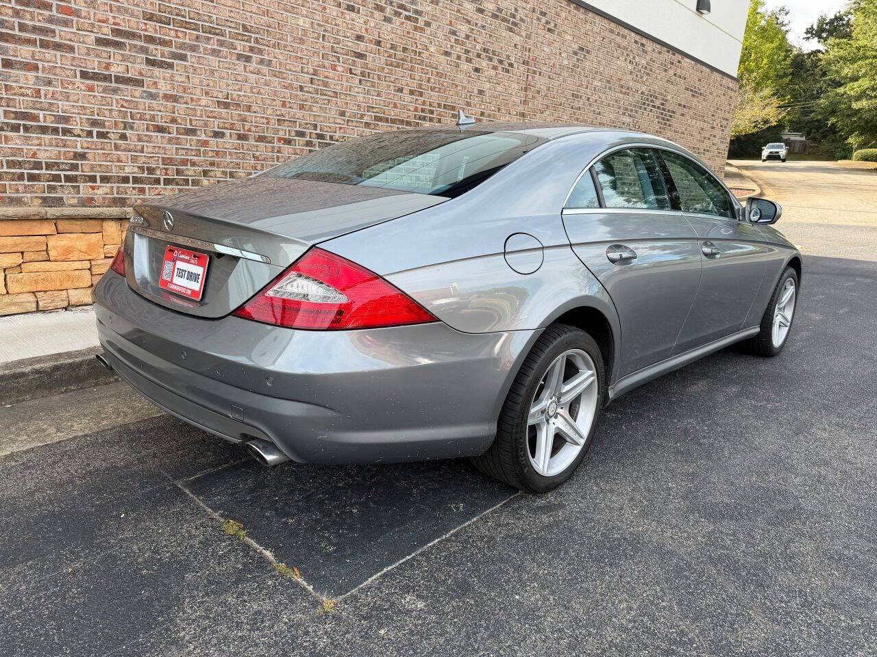 Used 2011 Mercedes-Benz CLS 550 image 5