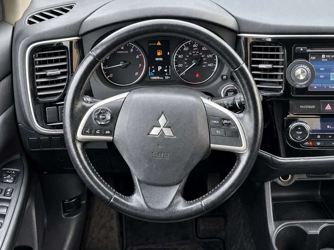 Used 2014 Mitsubishi Outlander SE FWD image 15