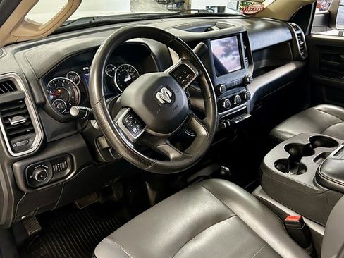 Used 2020 RAM 3500 Tradesman w/ Chrome Appearance Group image 13