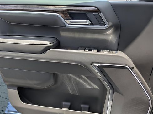 New 2026 GMC Sierra 1500 Elevation image 40