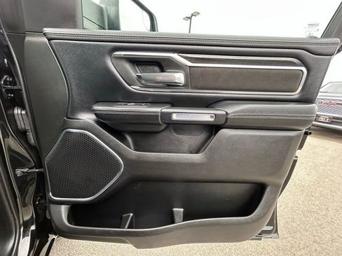 Used 2024 RAM 1500 Laramie AWD/4WD image 40