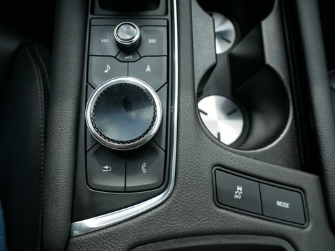 Used 2020 Cadillac XT6 Sport image 27