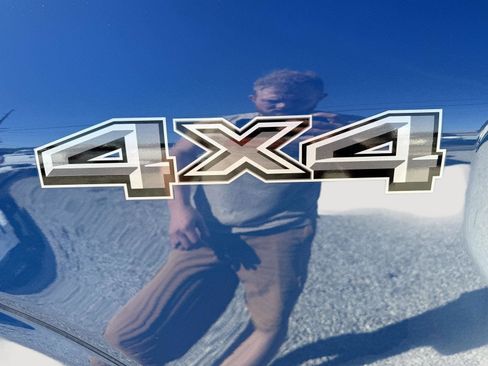 Used 2024 Ford F150 XLT AWD/4WD image 9