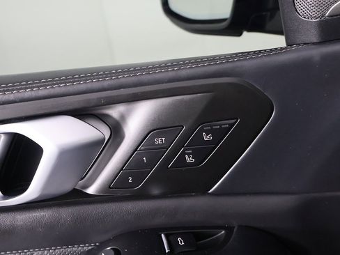 Used 2021 BMW X5 M w/ Executive Package image 42