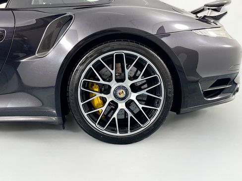 Used 2014 Porsche 911 Turbo S AWD/4WD image 32