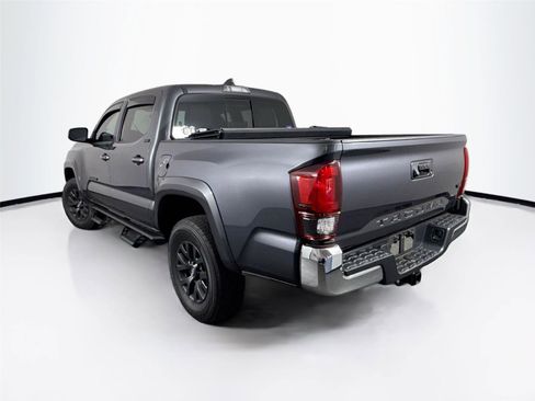 Used 2023 Toyota Tacoma TRD Sport image 8