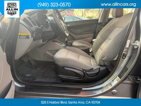 Used 2014 Kia Forte EX w/ Protection Package image 8